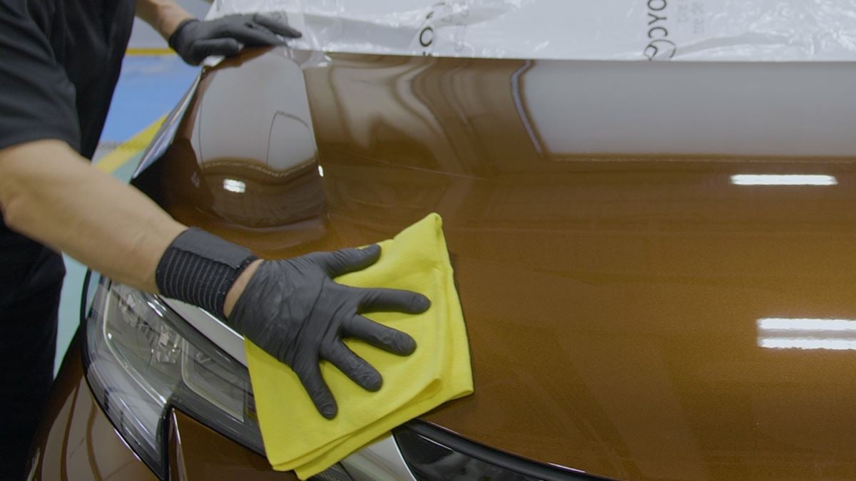 Toyota Service Exterior Polish