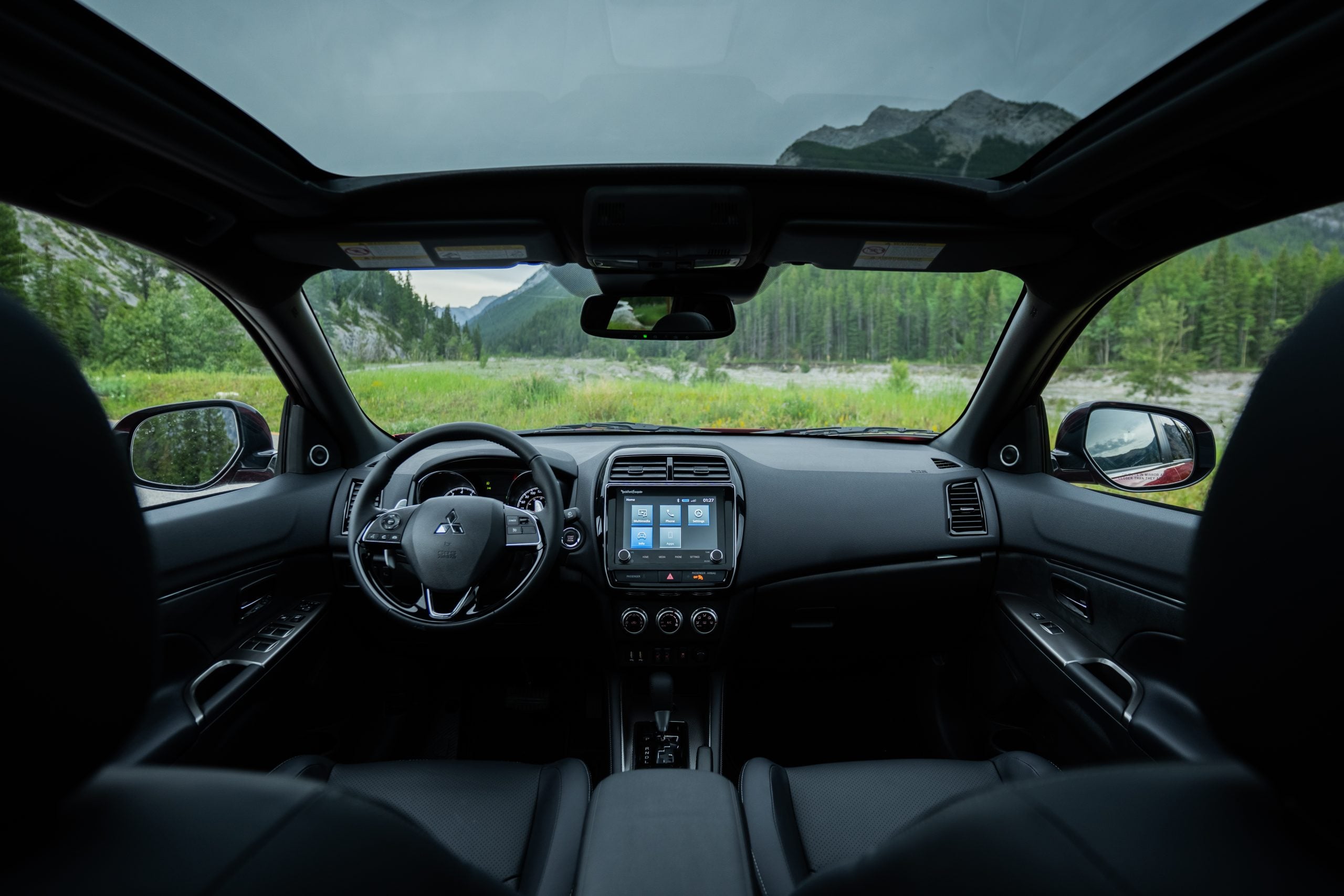 2026 Mitsubishi RVR Interior Space