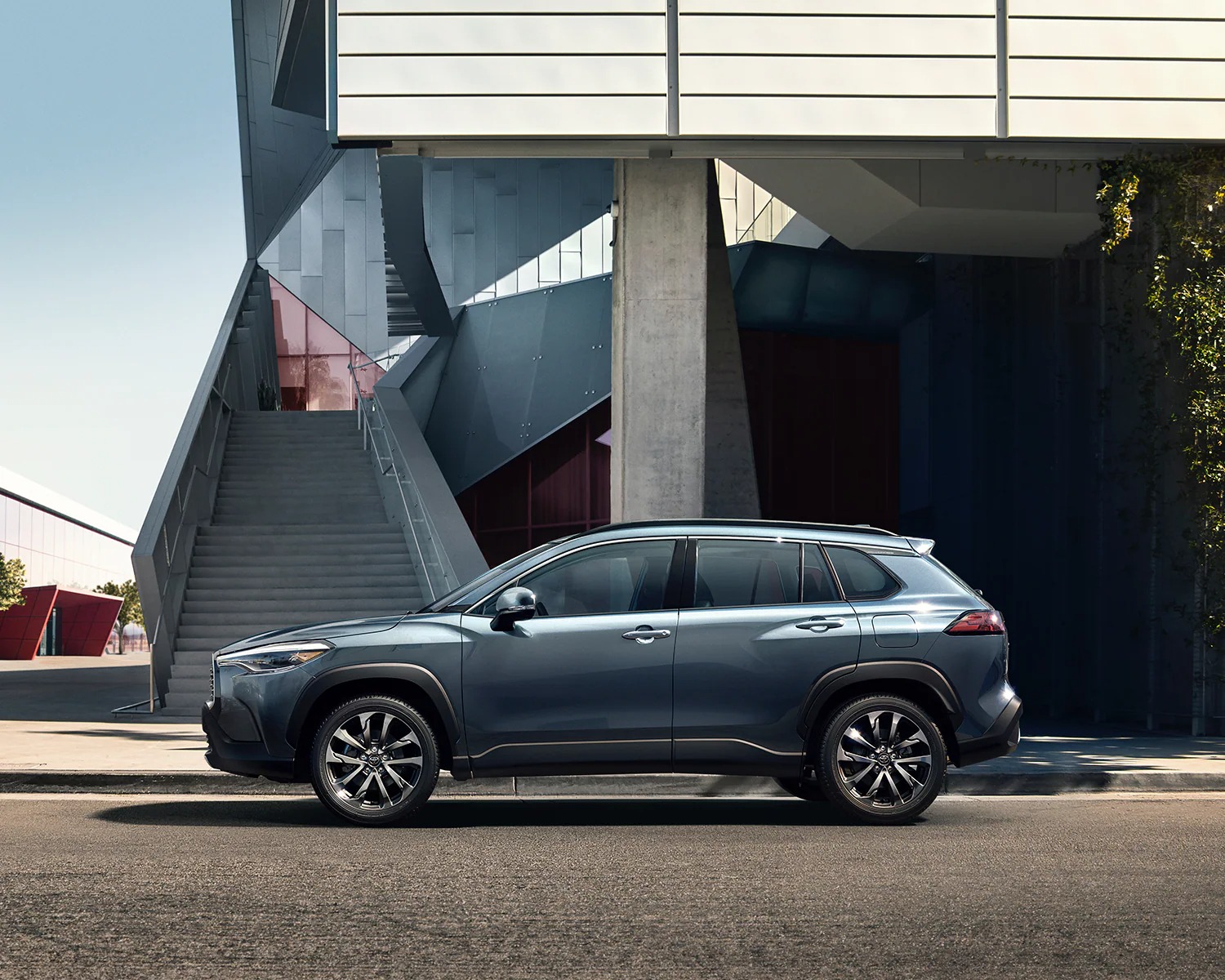 5 Reasons To Love The 2022 Corolla Cross | West Edmonton Mall Toyota