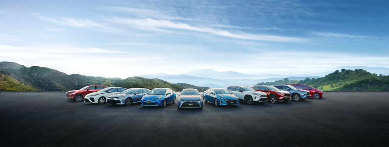 Choosing the Best Toyota Hybrid For 2023 | West Edmonton Mall Toyota