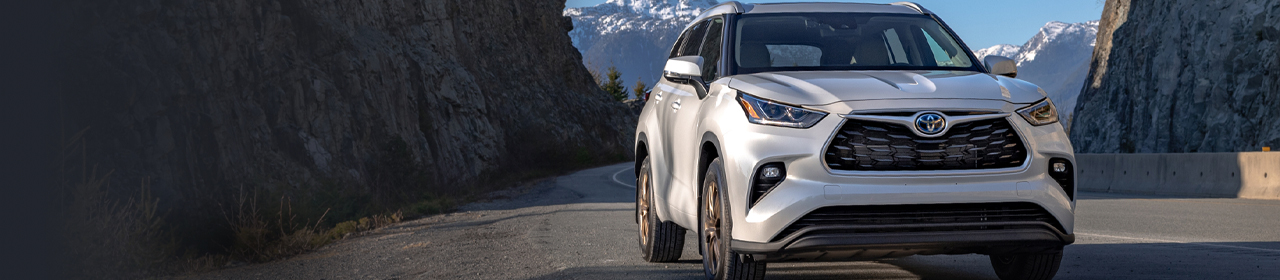 2023 Toyota Highlander For Sale in Edmonton | West Edmonton Mall Toyota