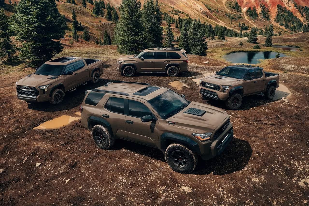 The newest range of 2025 Toyota vehicles in the colour Mudbath.