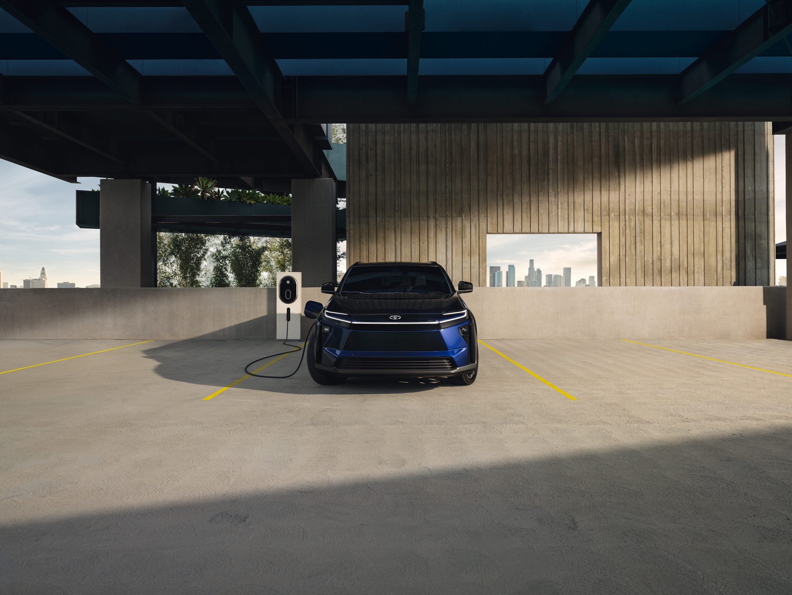 Toyota_2026_bZ_0006 slider_widget-17-4
