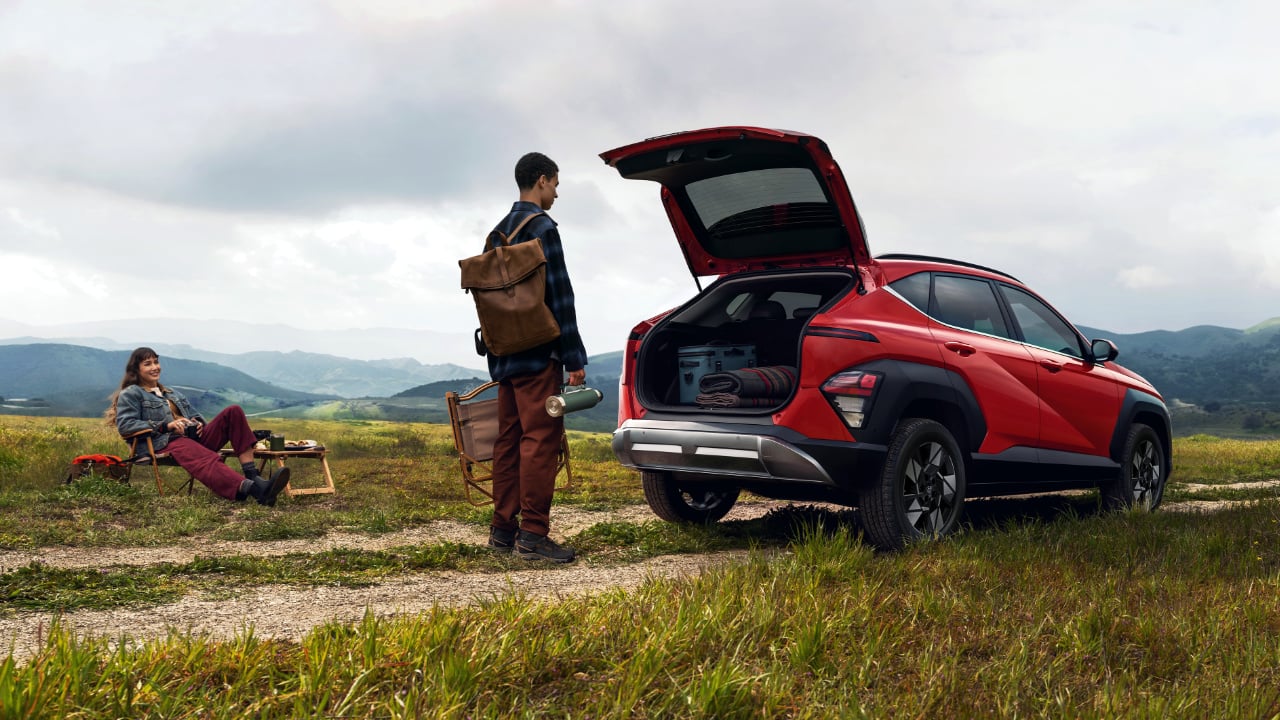 vue latérale arrière d'un Hyundai Kona 2026