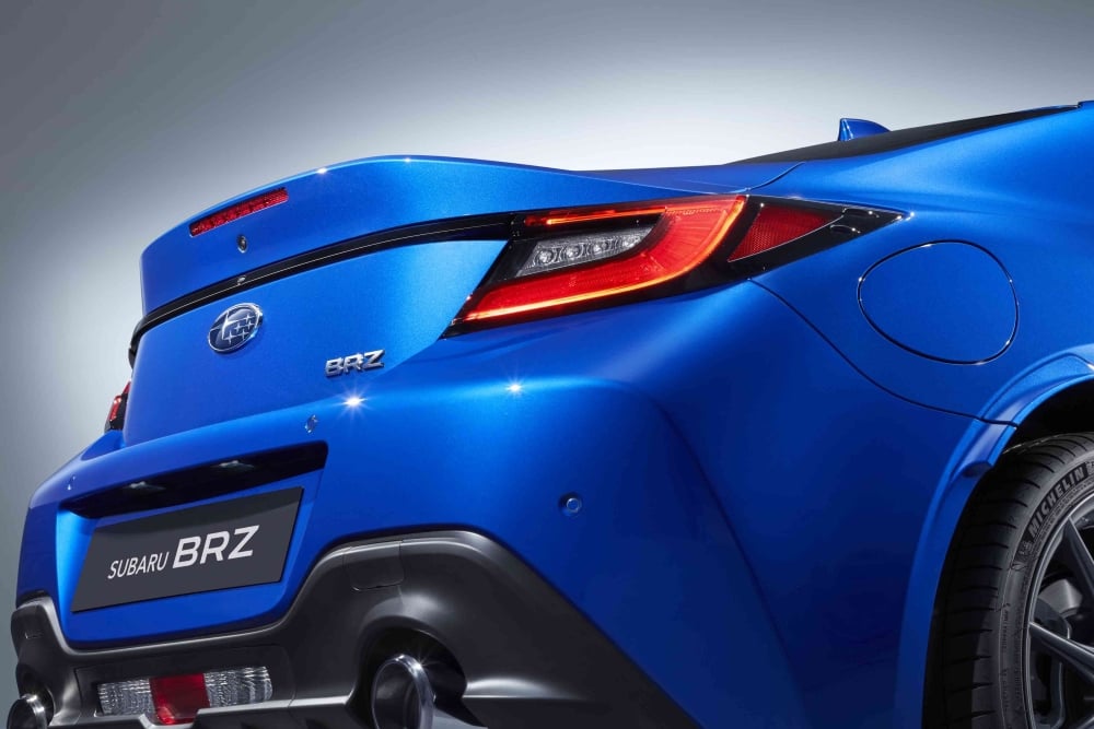 Aerodynamic Rear Trunk